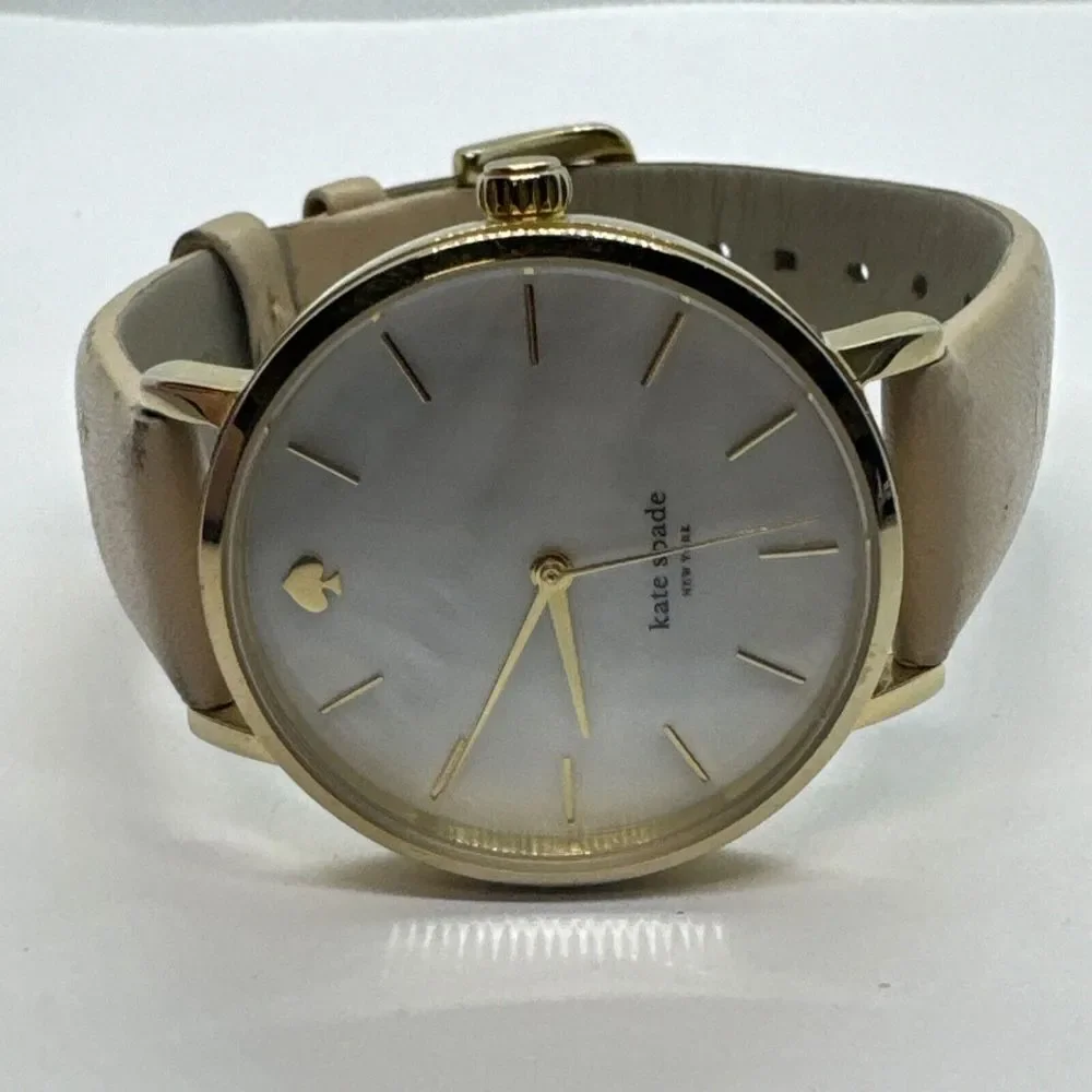 Kate Spade New York Metro 0073 Women's Beige Leather Analog Dial Watch JNA463